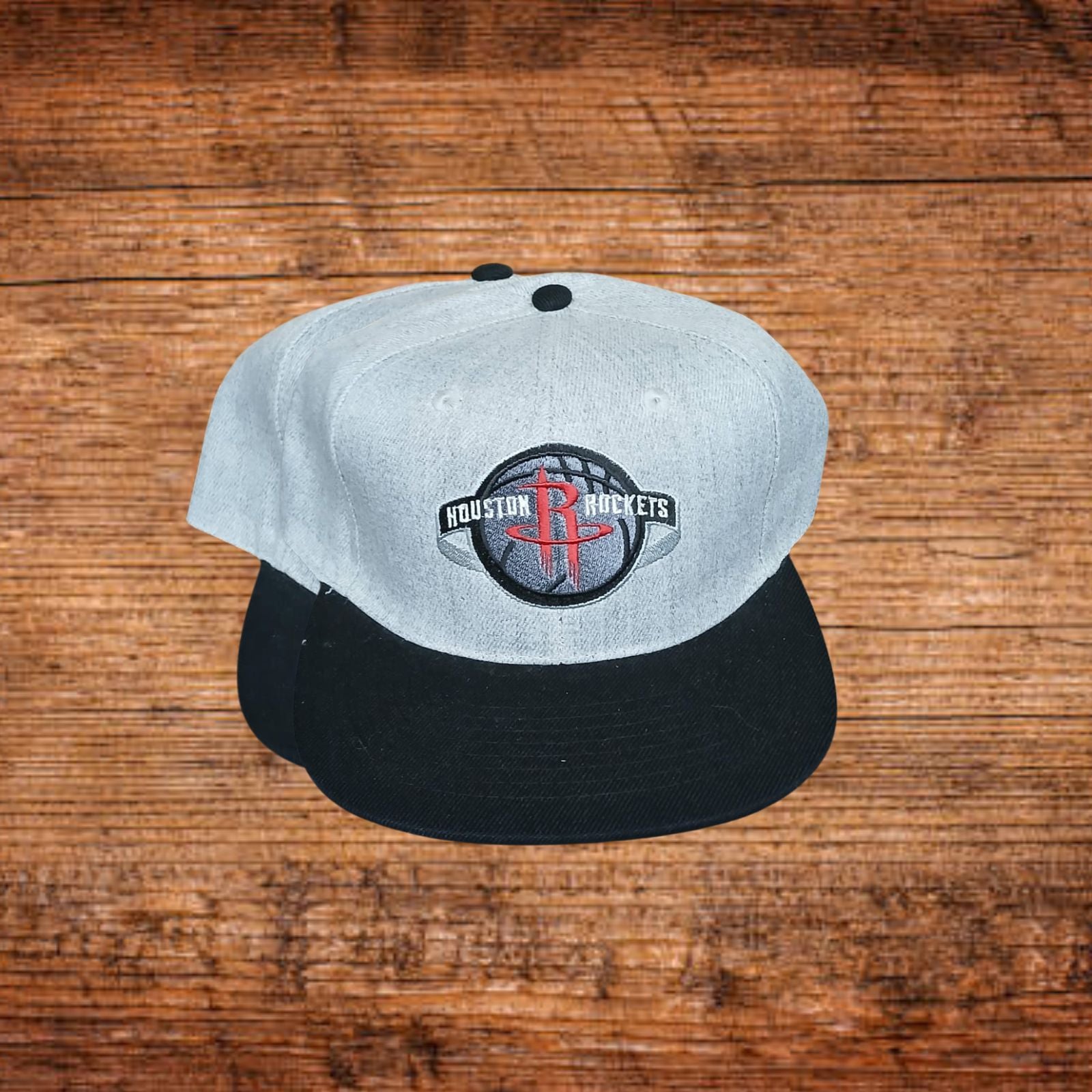 Snapback-Kappe mit Houston Rockets Logo, hellgrauem Oberteil und schwarzem Schirm
