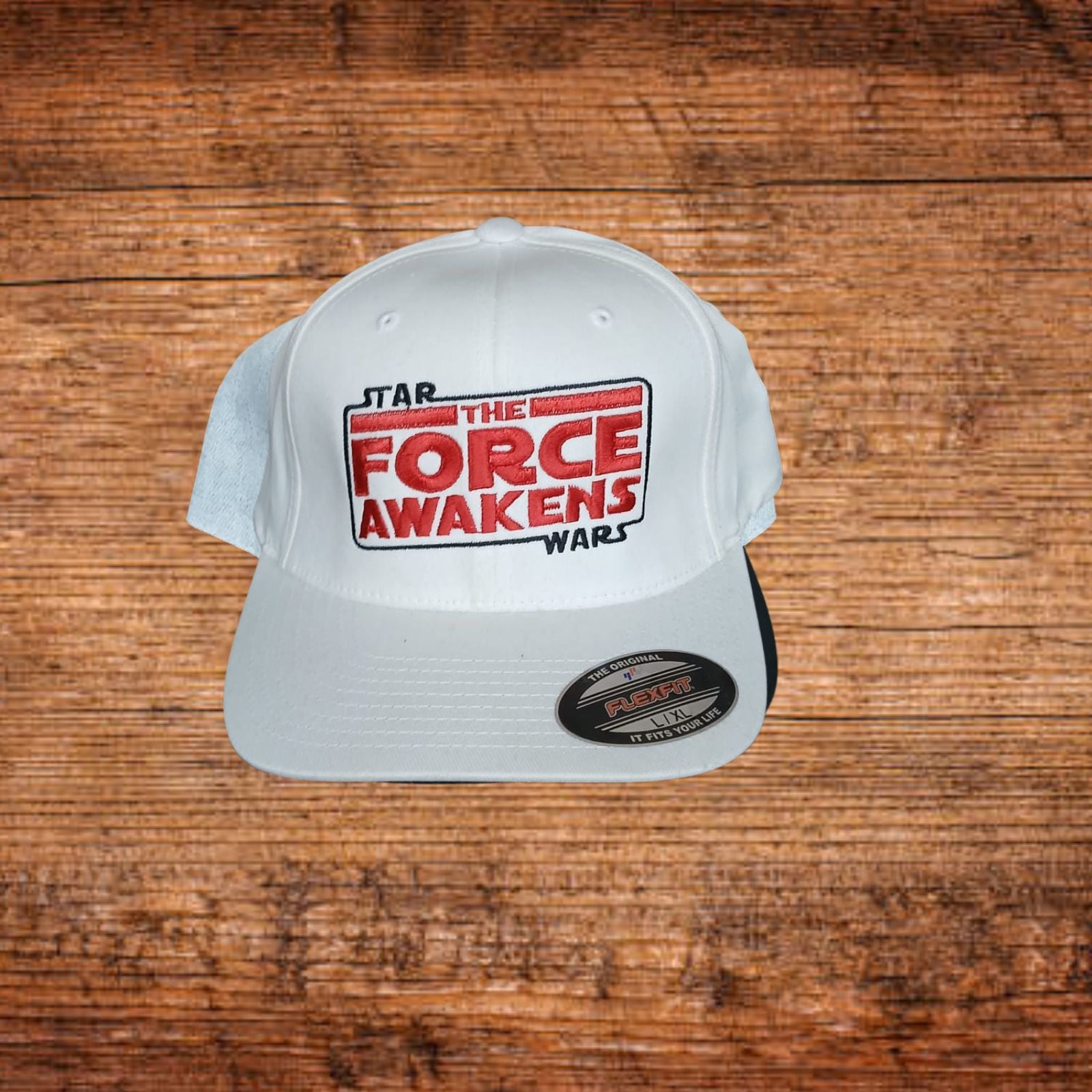 Basecap Force mit Frontprint, weißer Kappe und Flexfit-Logo