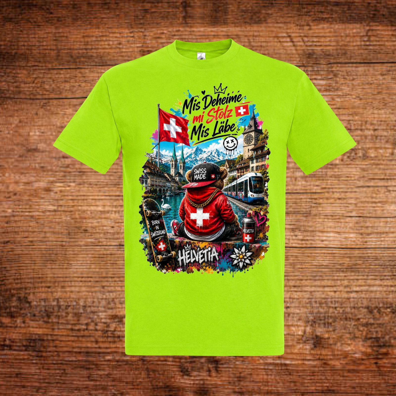 Grünes T-Shirt mit großem Frontmotiv und Schweizer Flaggen