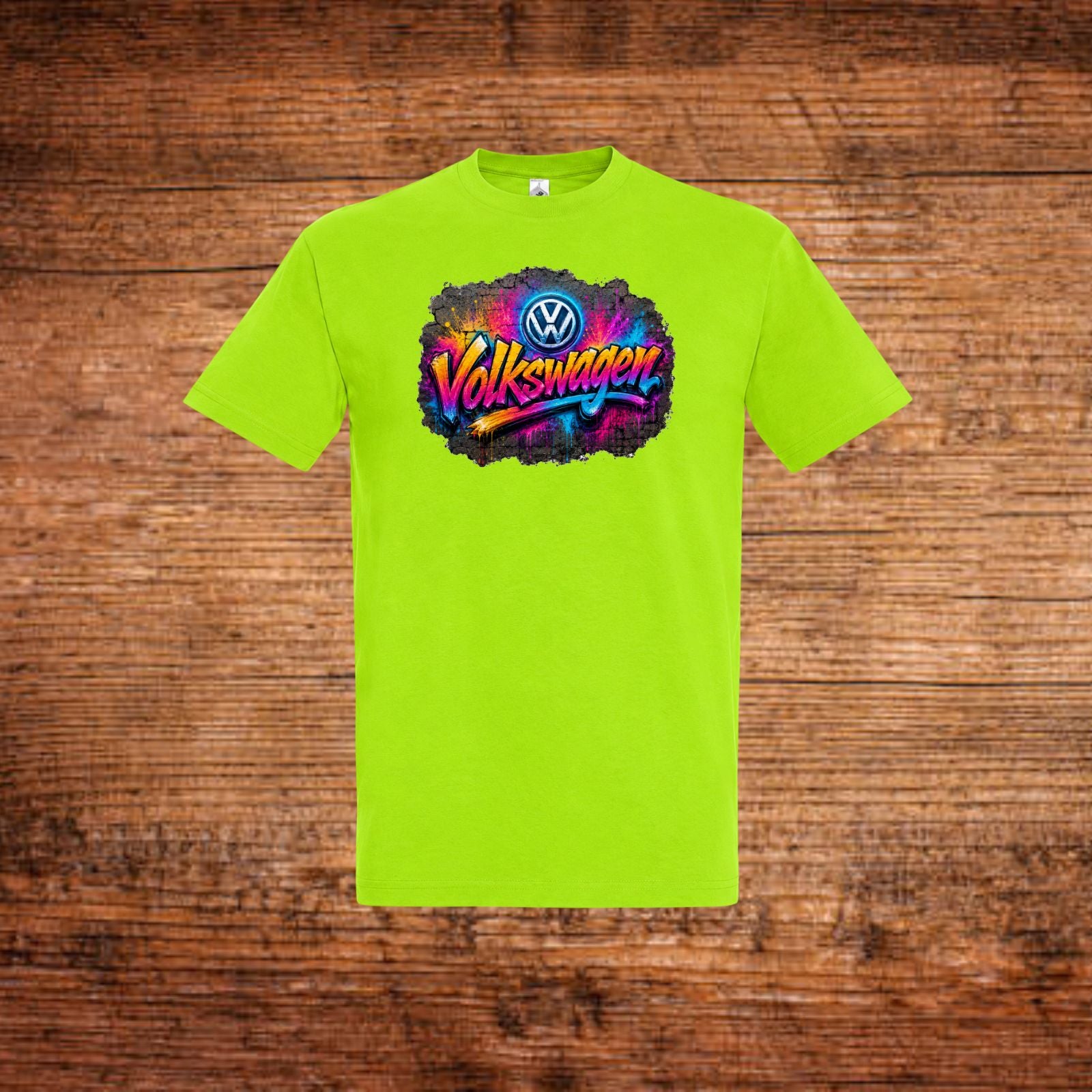 Neon-grünes T-Shirt mit Volkswagen-Graffiti-Aufdruck in Regenbogenfarben