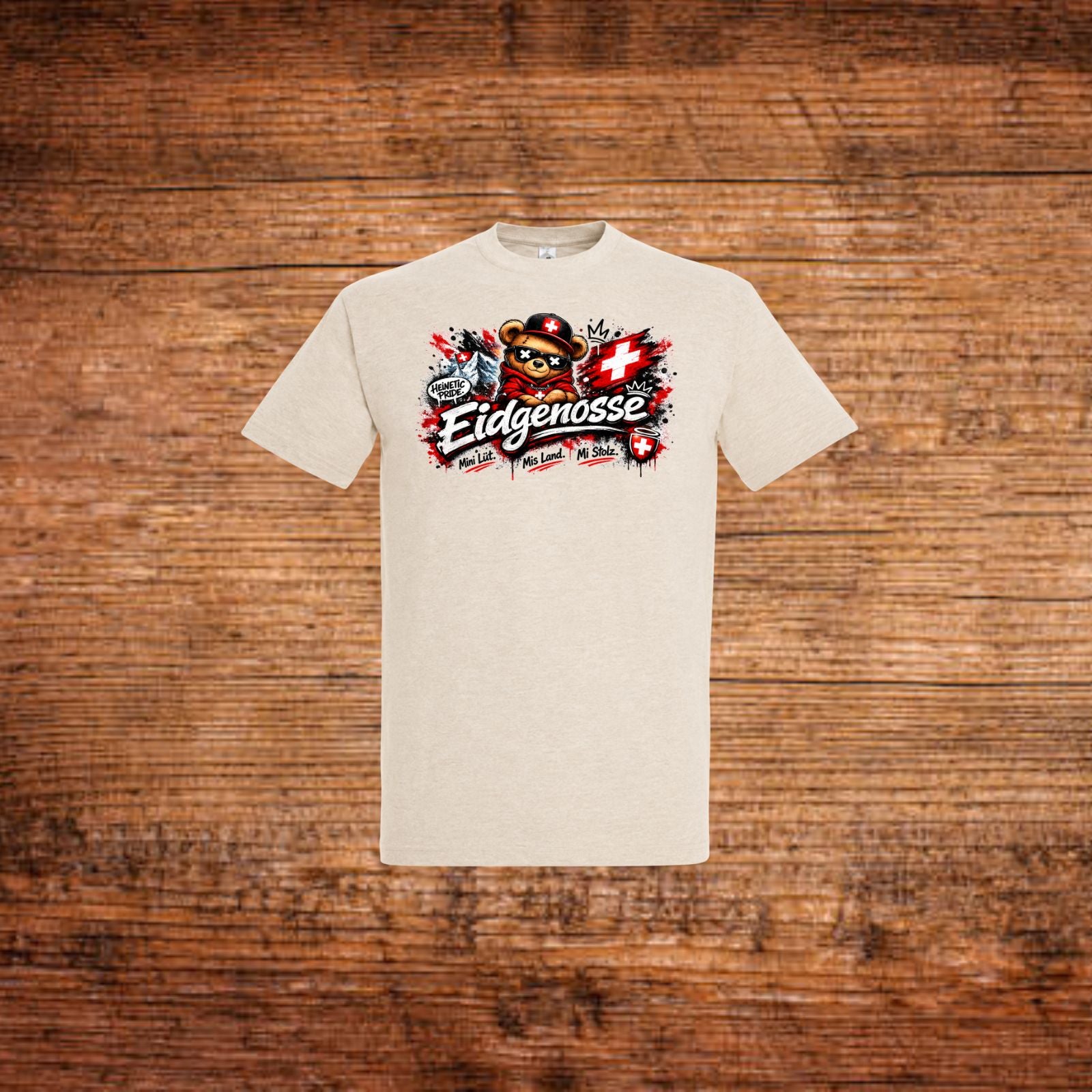 Beiges T-Shirt mit buntem Aufdruck von Bär und Schweizerkreuz