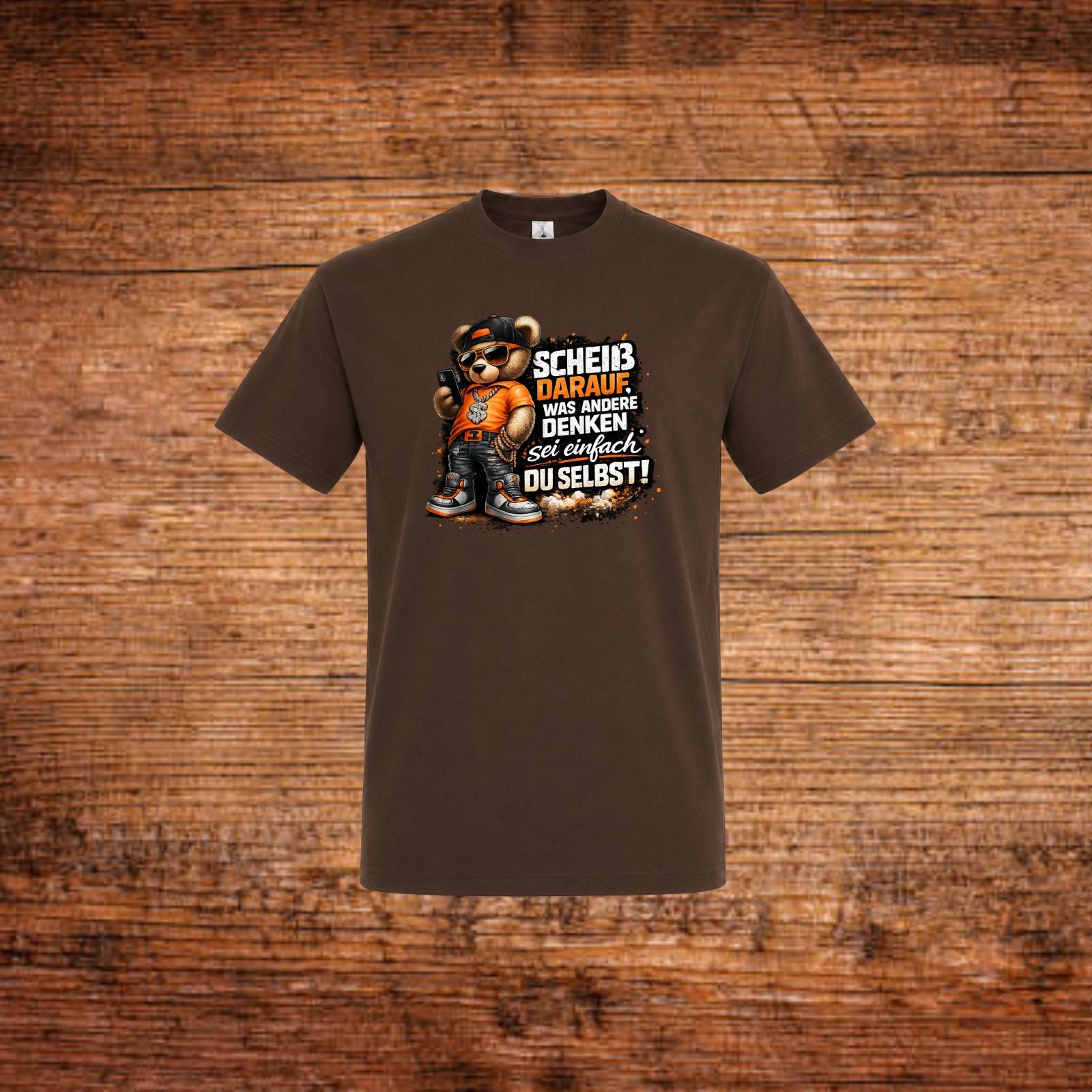 Braunes T-Shirt mit Rundhalsausschnitt und Cartoon-Print mit Spruch vorn