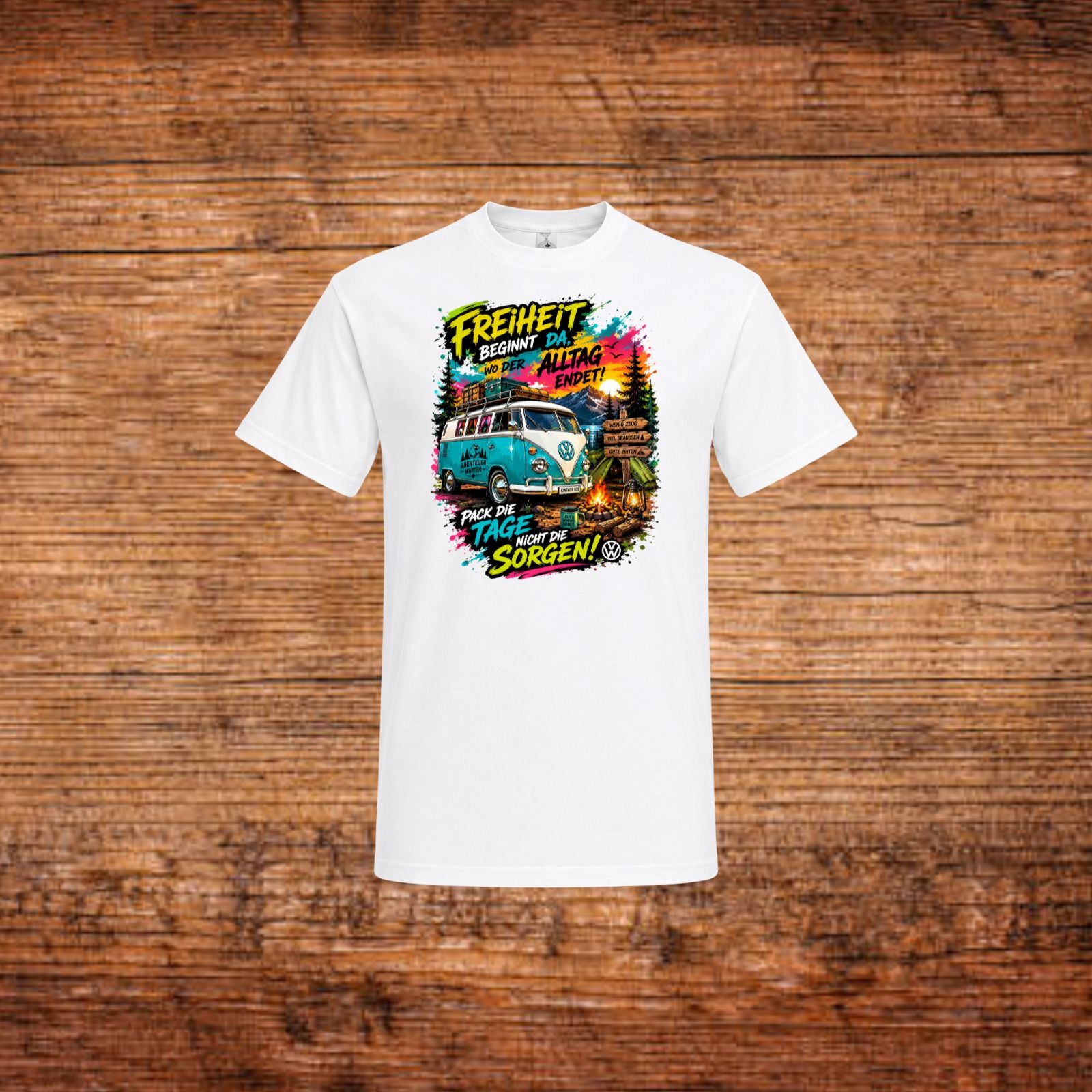 Weißes Camping-T-Shirt mit farbigem Frontdruck