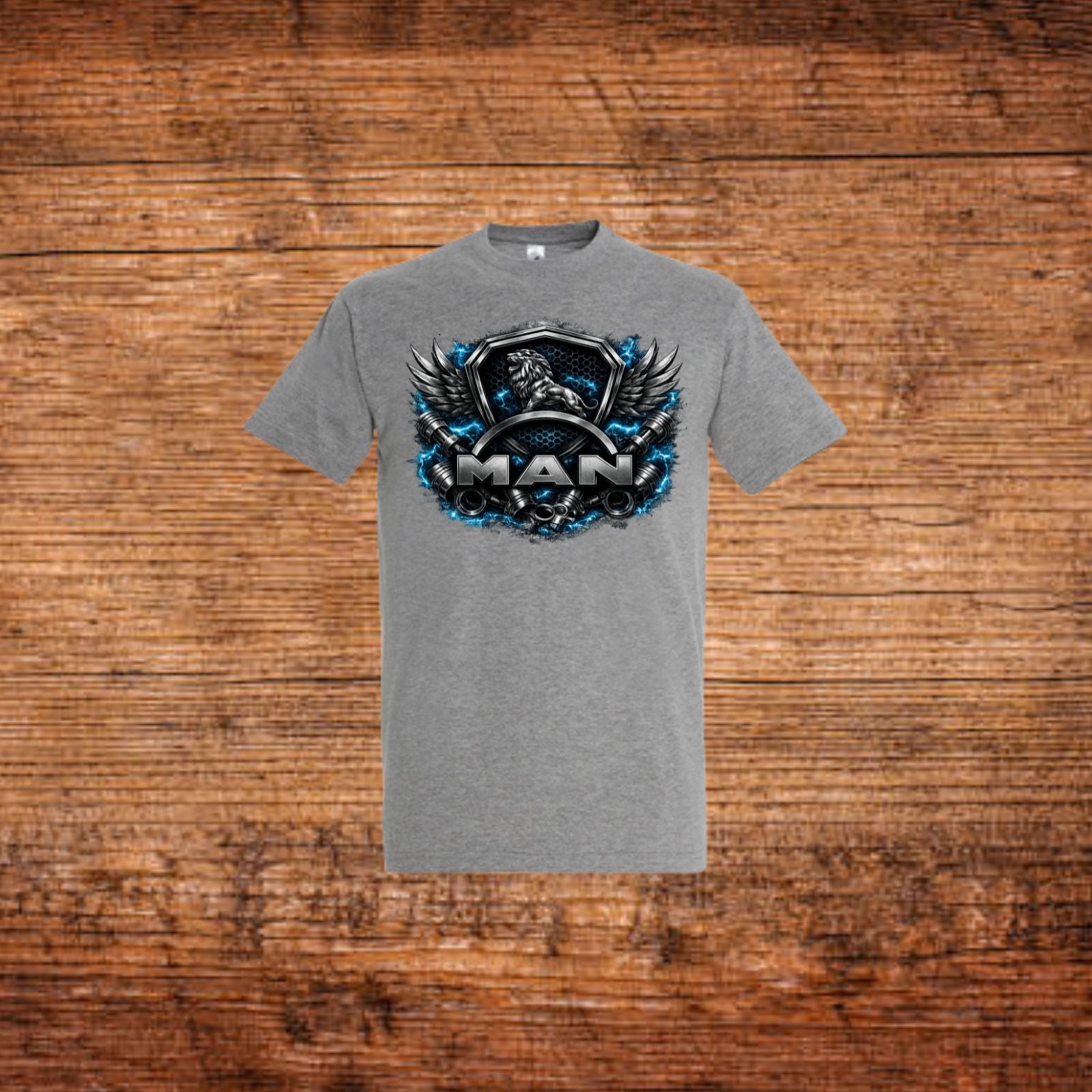 Graues T-Shirt mit rundem Halsausschnitt und großem MAN-Print mit Flügeln