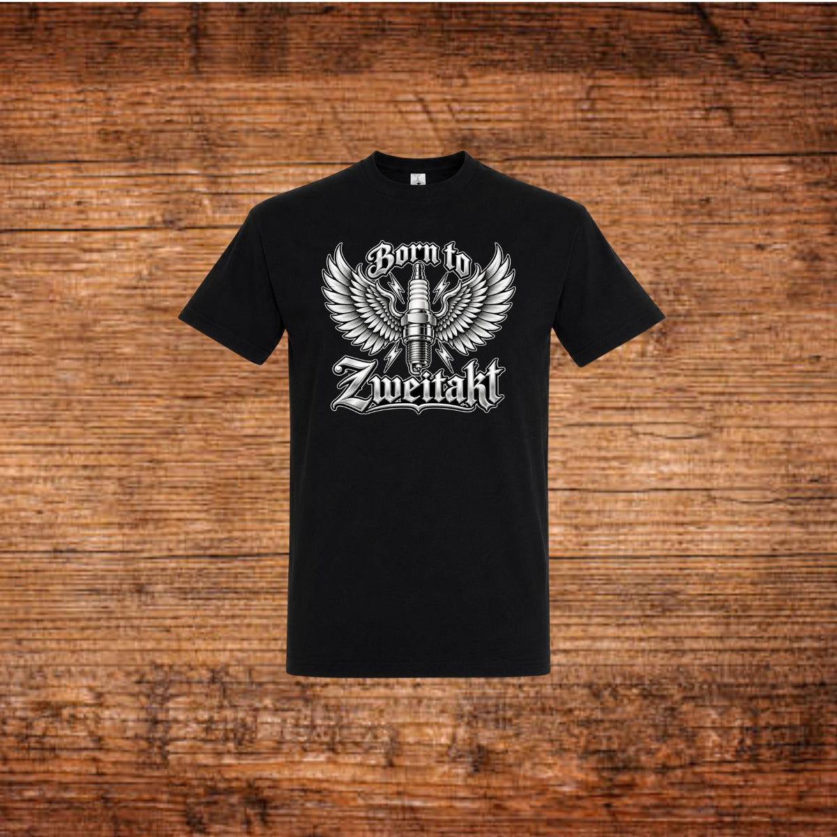Schwarzes T-Shirt mit Flügeln und Zündkerzen-Grafik, Aufdruck „Born to Zweitakt“