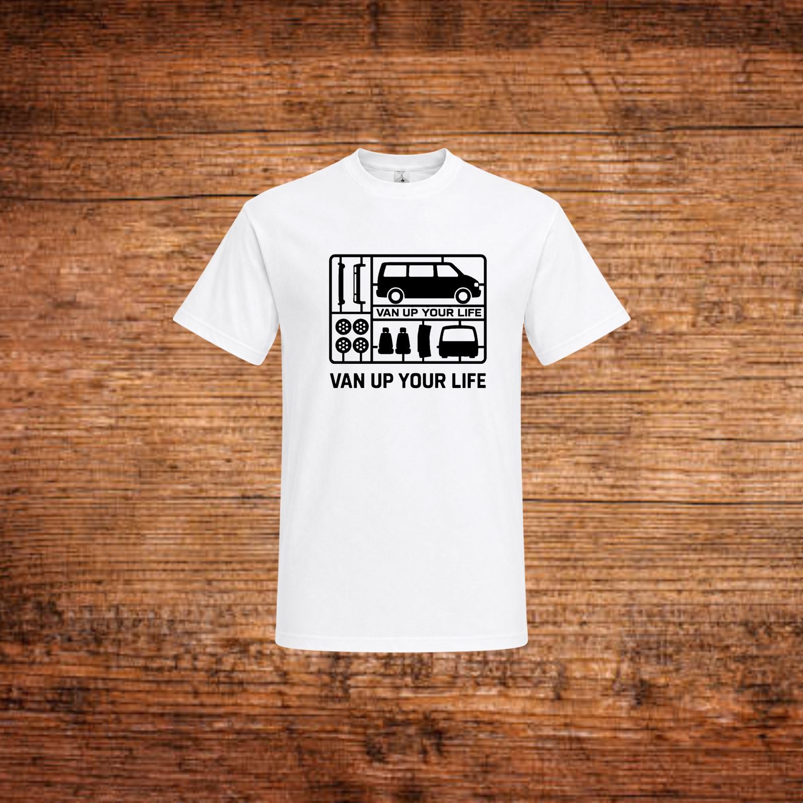 weißes T-Shirt mit VW-Bus-Frontprint und Schriftzug „VAN UP YOUR LIFE“