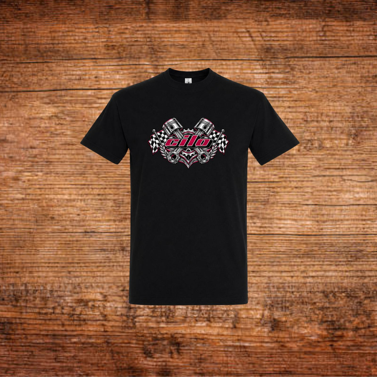 Schwarzes T-Shirt mit Cilo-Kolbenmotiv auf der Brust